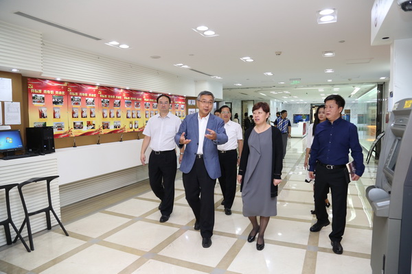 2017.09.18齐静部长到北京外企人力资源公司调研新的社会阶层人士统战工作.jpg