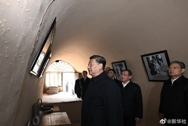 弘扬伟大建党精神和延安精神 为实现党的二十大提出的目标任务而团结奋斗_20221028101615.jpg