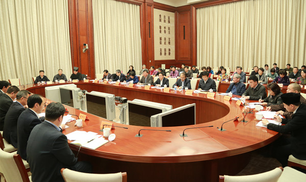 市委向党外人士通报市委全会精神.jpg