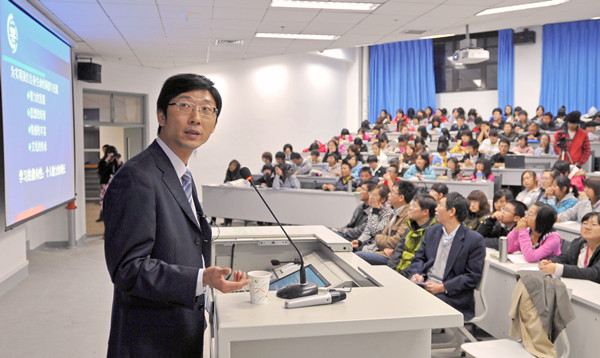 4王德胜参加名师导学活动.jpg
