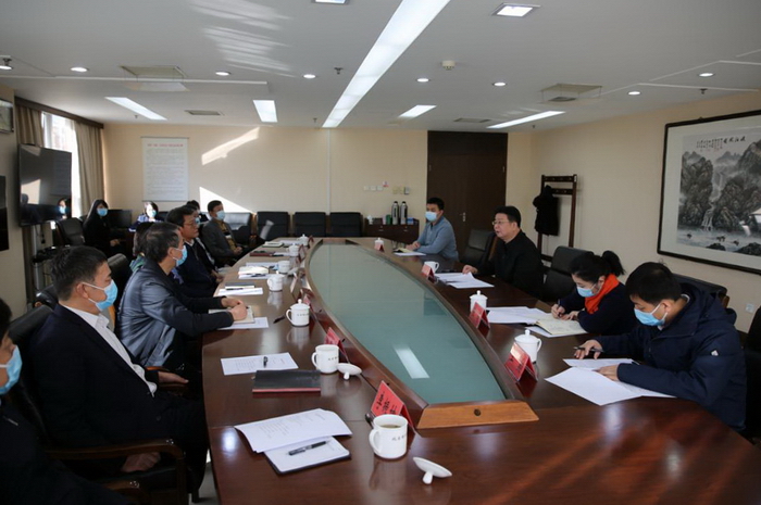 市委常委、统战部部长游钧走访市工商联.jpg