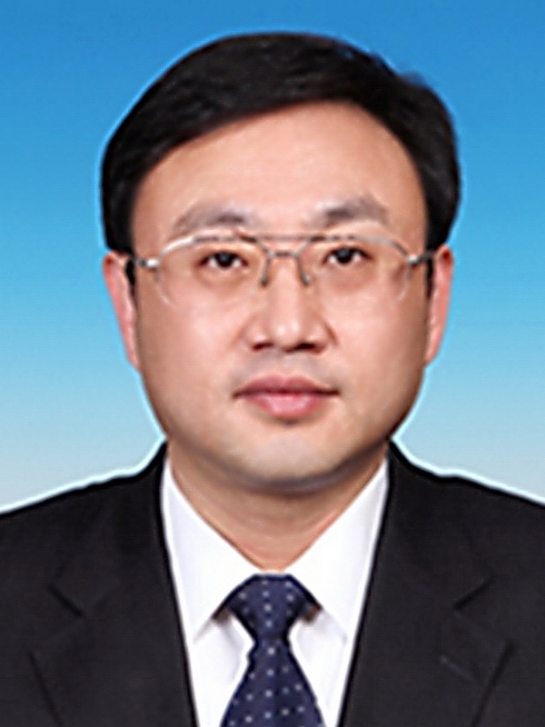 王刚.jpg