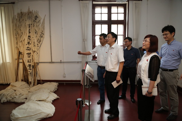 08市委统战部宣传处、联络处党支部联合开展主题党日活动2.jpg