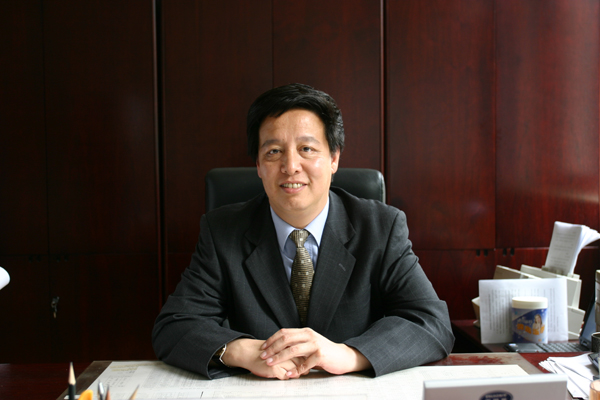 罗维东工作照1.jpg