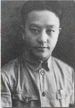 王明（1904年5月23日—1974年3月27日），原名陈绍禹，字露清，安徽金寨县双石乡（时属安徽省六安市）码头村人。1925年加入中国共产党，曾任中央政治局委员、长江局书记等职务。.webp.jpg