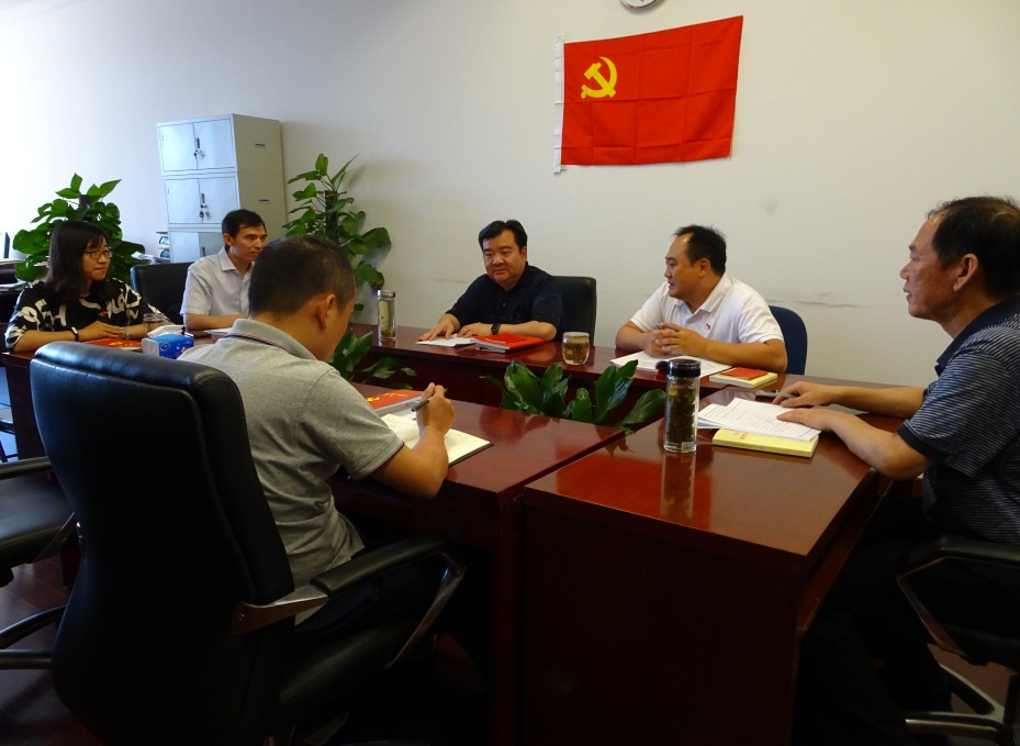 6.24驻部纪检组举行专题党课报告会.jpg