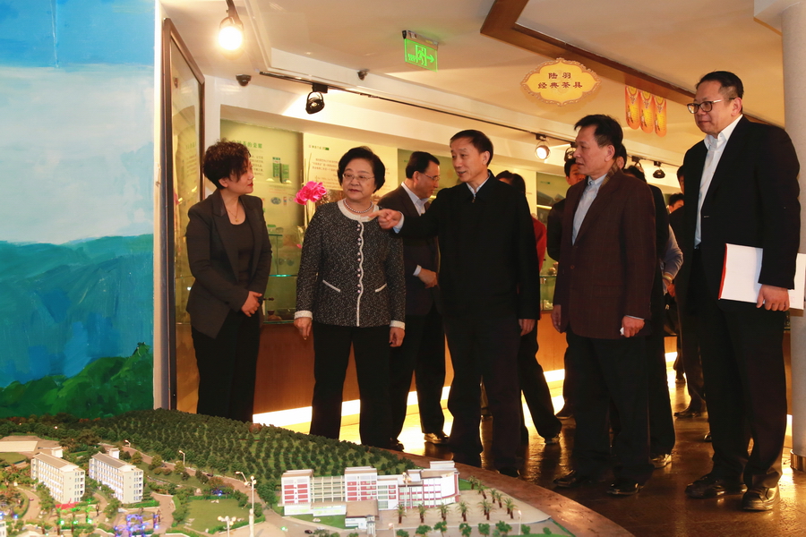 台盟中央新春走访慰问在京台企.jpg