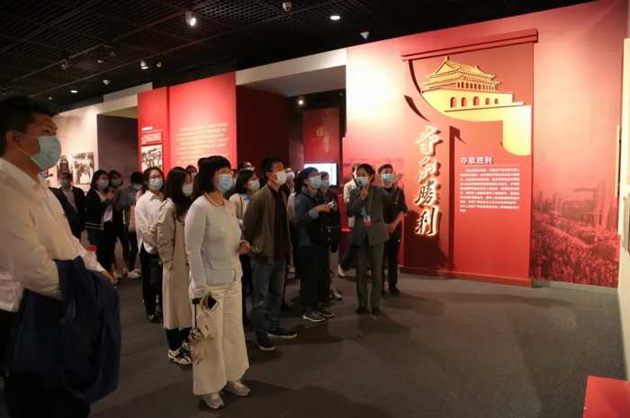 市委统战部组织参观首都博物馆建党100周年特展3.webp.jpg