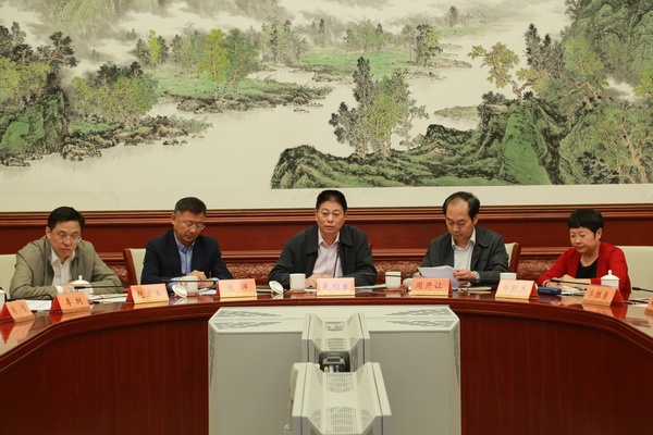01市委统战部召开“两学一做”学习教育活动启动会02.jpg