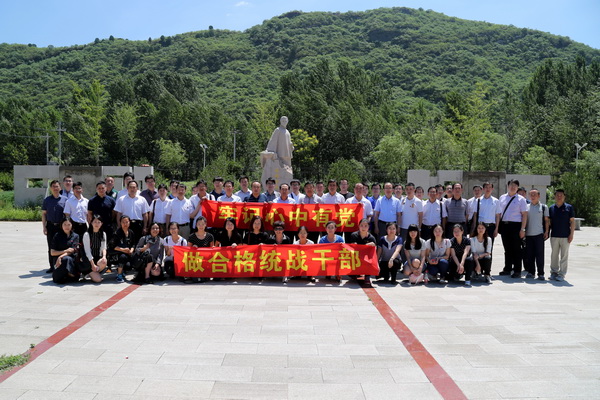03市委统战部开展主题党日活动2.jpg